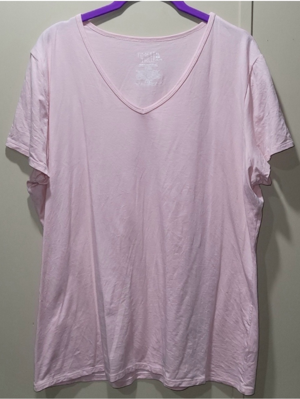 Time and Tru pale pink v-neck short sleeve tee Size XL